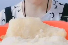 吃冰视频,揭秘吃冰视频的魅力与流行趋势