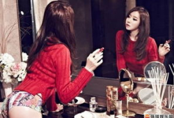 性感裸体美女视频